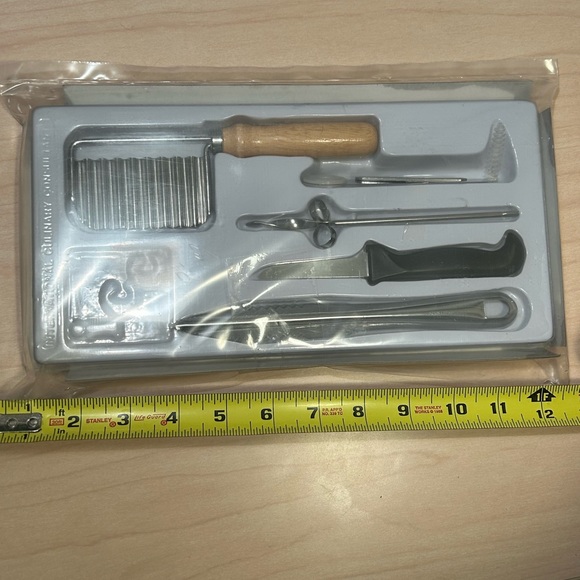 International culinary consultants.Chef Harvey Rasen’s. Courmet Tools. - Picture 3 of 4